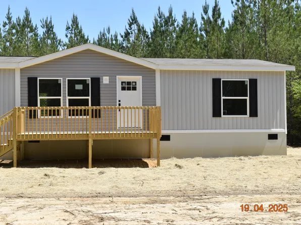 807 Warbonnet Rd, Springfield, SC 29146