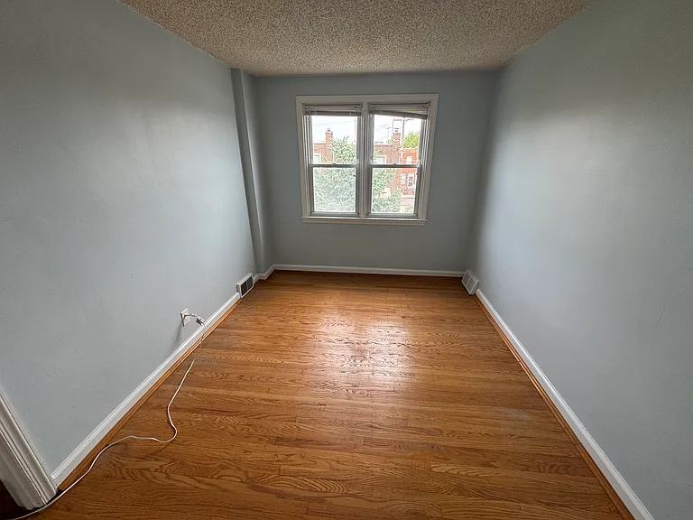 3054 Miller St — Photo 4