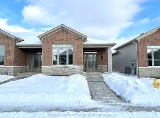 35 Athabaska Dr, Belleville, ON K8N 0T2