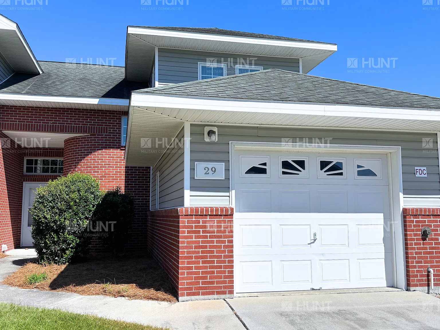 2 bed, 1.5 bath, 1350 sqft, $1,851 — Photo 1