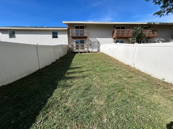 350 9th Ave E, Dickinson, ND 58601