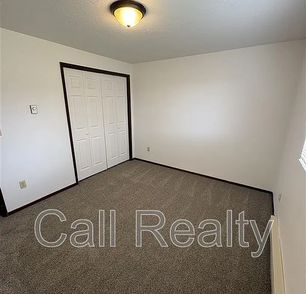 3911 S Moffitt Rd — Photo 8