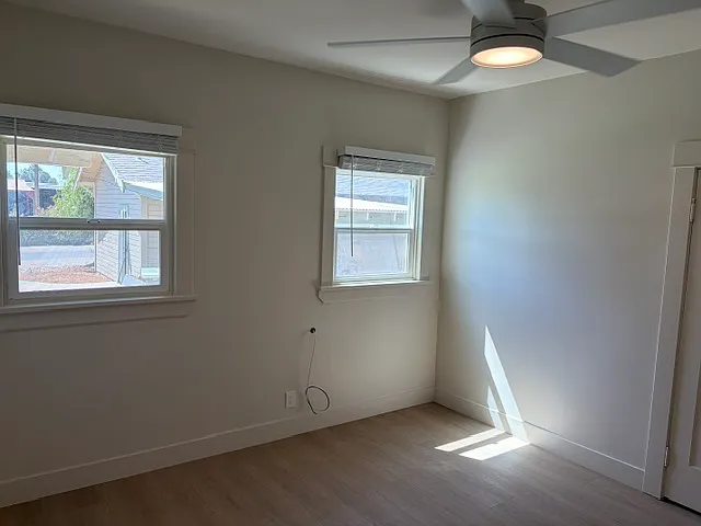 3101 Iowa Ave — Photo 10