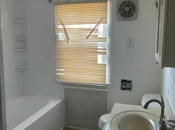 58 W Vaughn St #58, Kingston, PA 18704