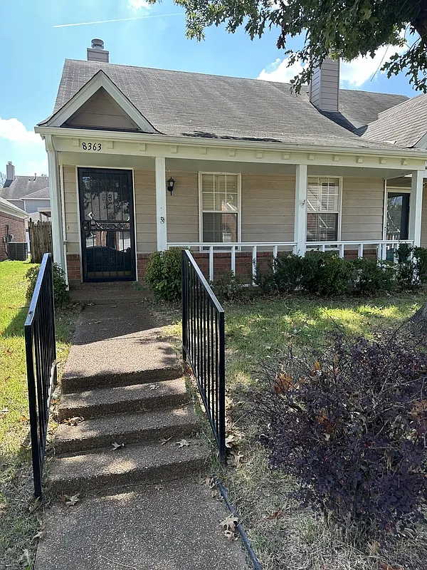 2 bed, 2.0 bath, 1034 sqft, $1,295 — Photo 1