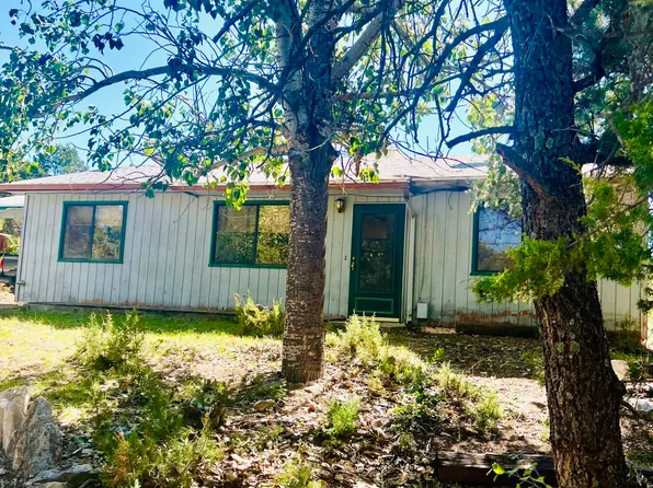 6 Taylor Pl, Tijeras, NM 87059