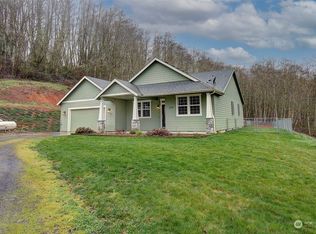 272 Trout Lakes Rd, Castle Rock, WA 98611