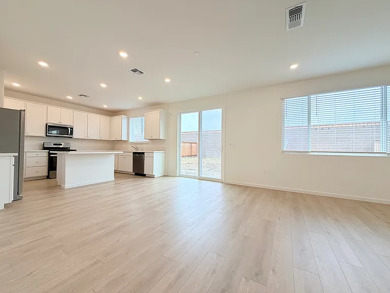 789 Sangiovese Ave — Photo 13