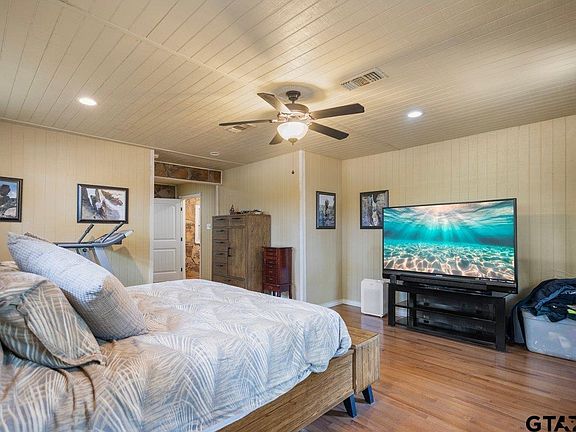 5th image of 12118 County Road 313 E