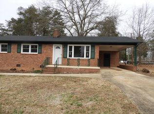 4023 Puetts Chapel Rd, Dallas, NC 28034