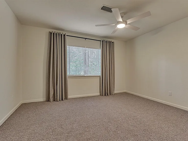 2351 W Settlers Way — Photo 32