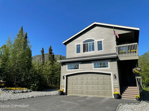 9119 Eagle River Ln, Eagle River, AK 99577