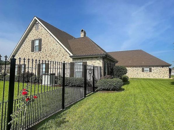 137 Edna Dr, Des Allemands, LA 70030