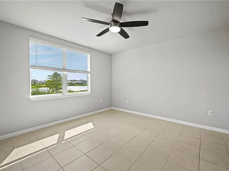 43744 Cattleman Dr — Photo 11