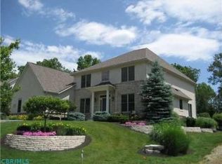 1230 Jackson Hole Dr, Blacklick, OH