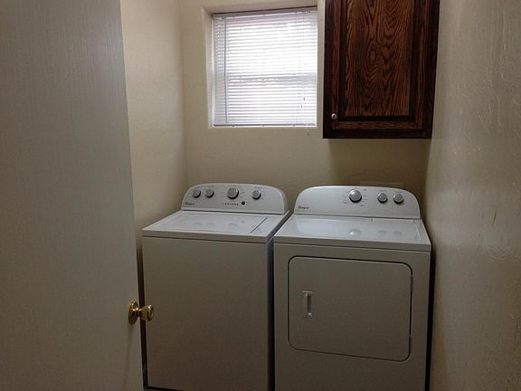Washer & dryer provided