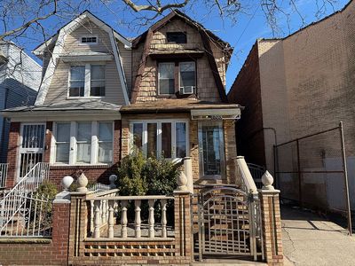 1703 E 46th St, Brooklyn, NY, 11234