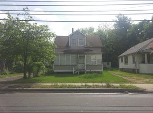 286 Gatzmer Ave, Jamesburg, NJ 08831