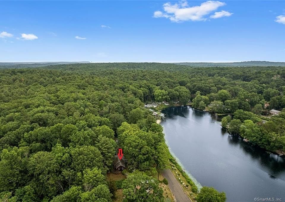 18 Lakeside Dr Guilford, CT, 06437 Apartments for Rent Zillow