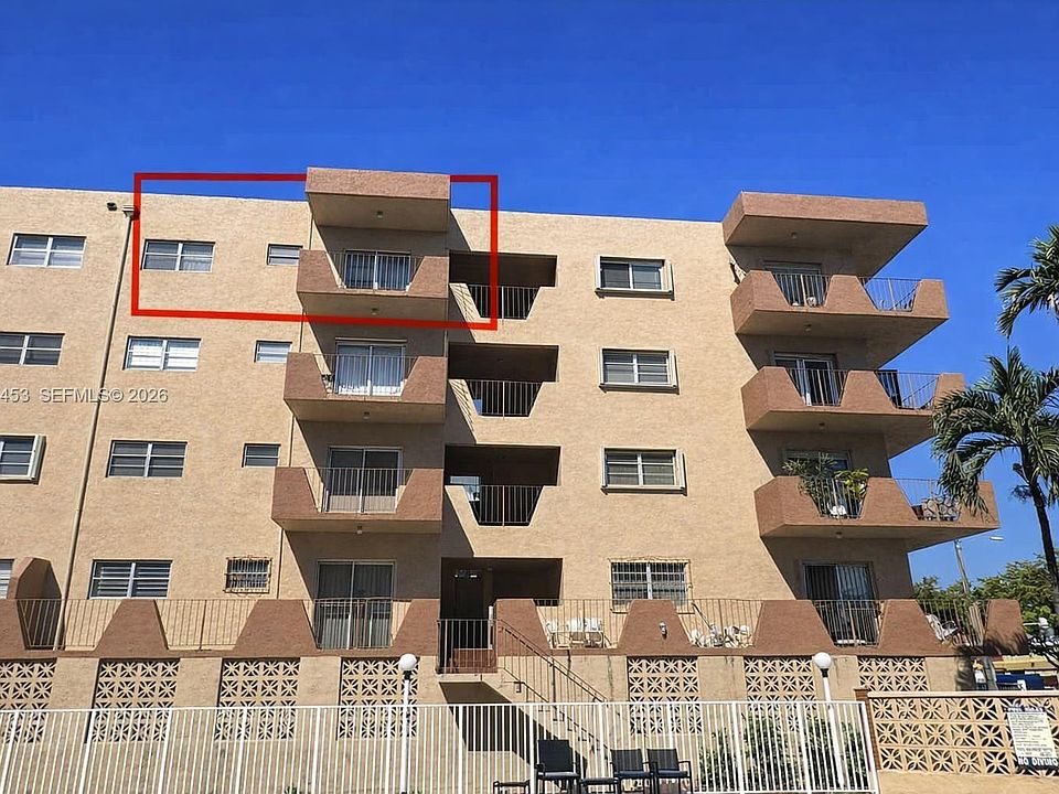 1st image of 1630 W 46th St APT 514B