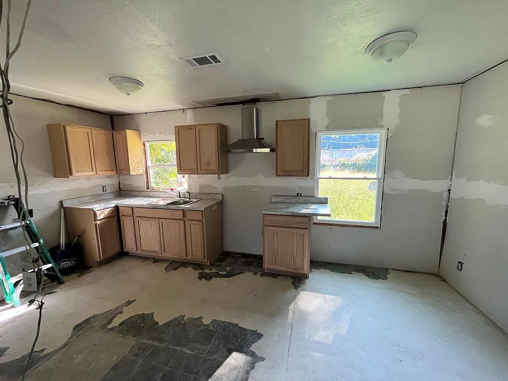 212 Millann St, Blytheville, AR 72315 MLS 39364 Zillow