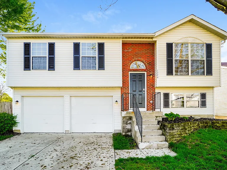 1324 Winesap Dr — Photo 1