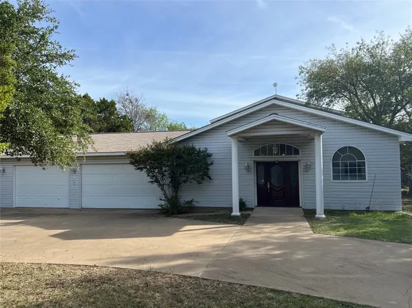 171 County Road 1624, Clifton, TX 76634