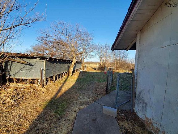 5th image of 1023R Wellington Ln