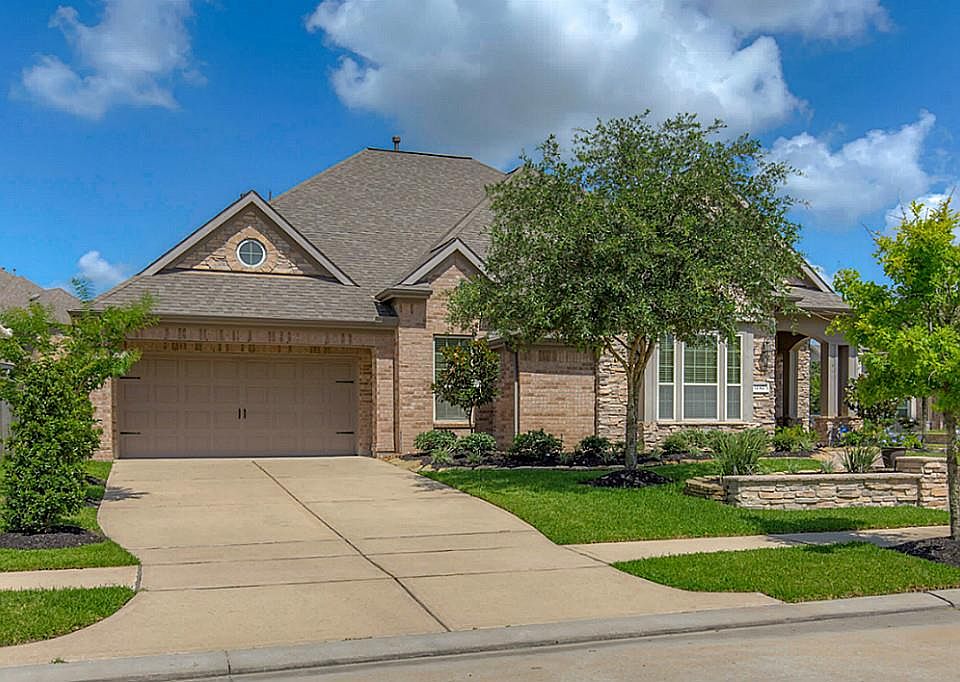 1st image of 12327 Crest Haven Ln