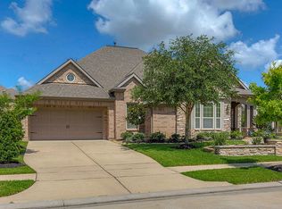 12327 Crest Haven Ln, Cypress, TX 77433