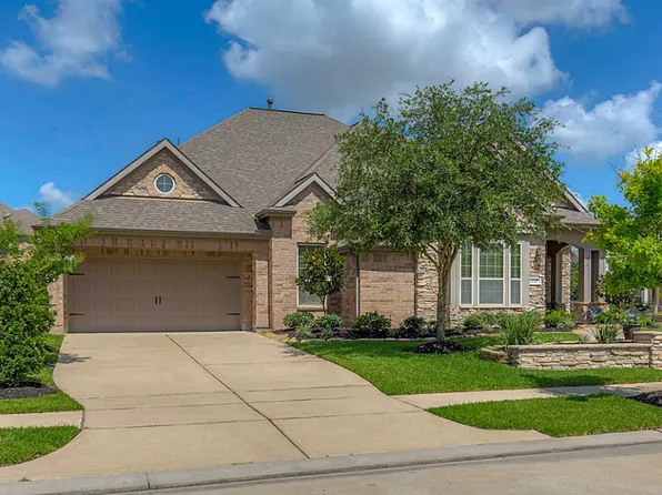12327 Crest Haven Ln, Cypress, TX 77433