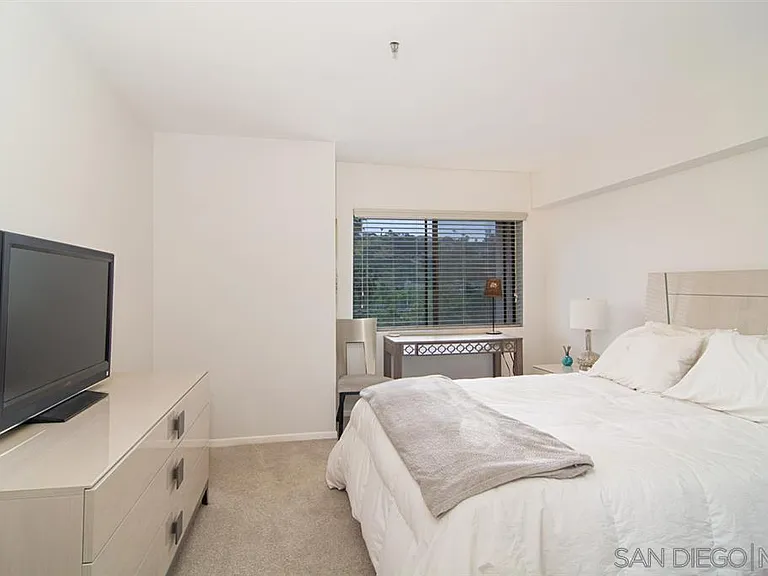 5765 Friars Rd #157 — Photo 19