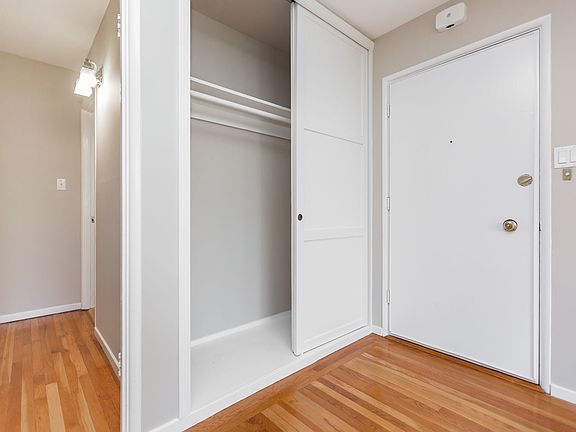 2nd image of 242 Cumberland St #306