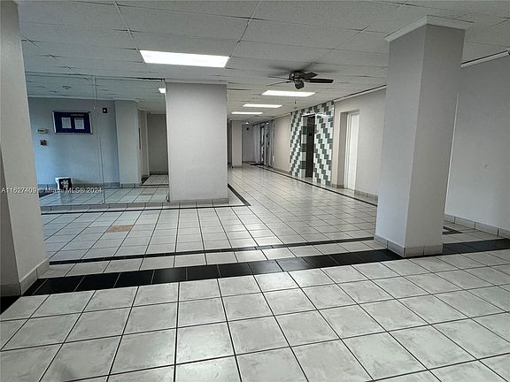 5th image of 16508 E 26th Ave #501