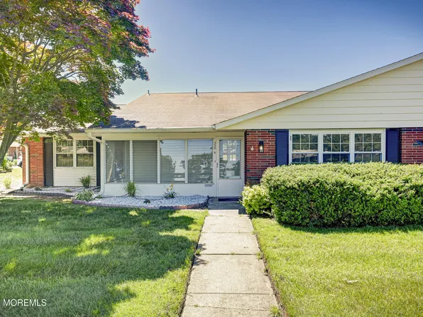 330 Canterbury Court #A, Lakewood, NJ 08701