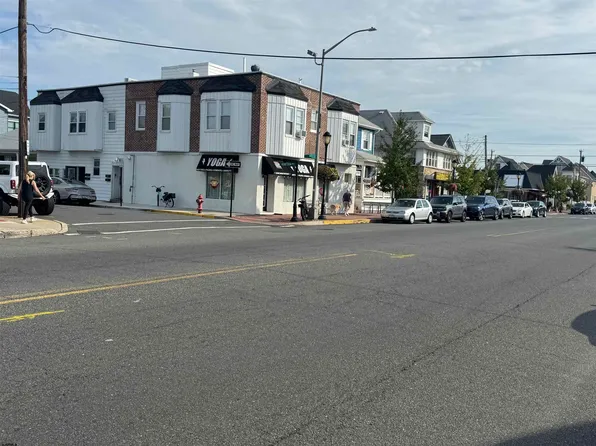 7817 Ventnor Ave #4, Margate City, NJ 08402