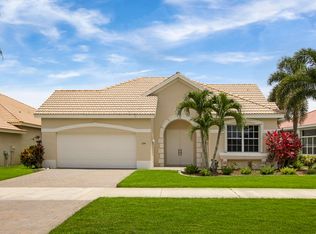 694 SW Lake Charles Cir, Port Saint Lucie, FL 34986