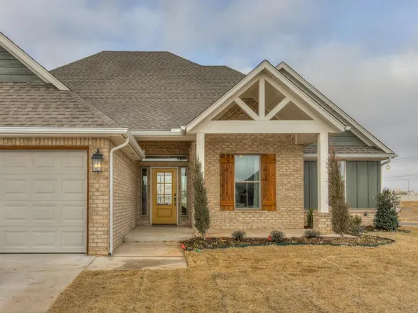 4601 Mustang Park Blvd, Mustang, OK 73064