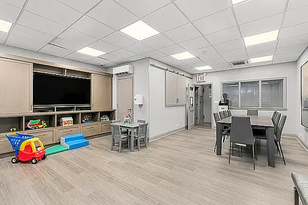 Sold by Nest Seekers International | media 12