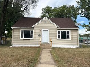 667 E Saint Germain St, Saint Cloud, MN 56304