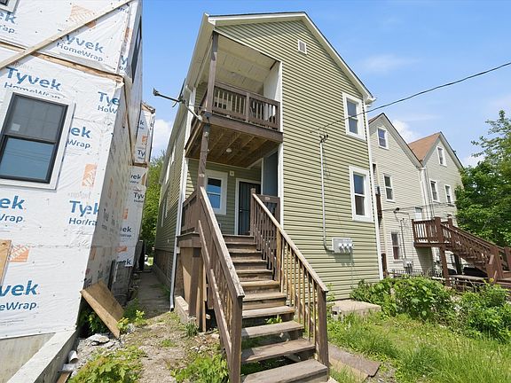 3rd image of 8739 S Colfax Ave