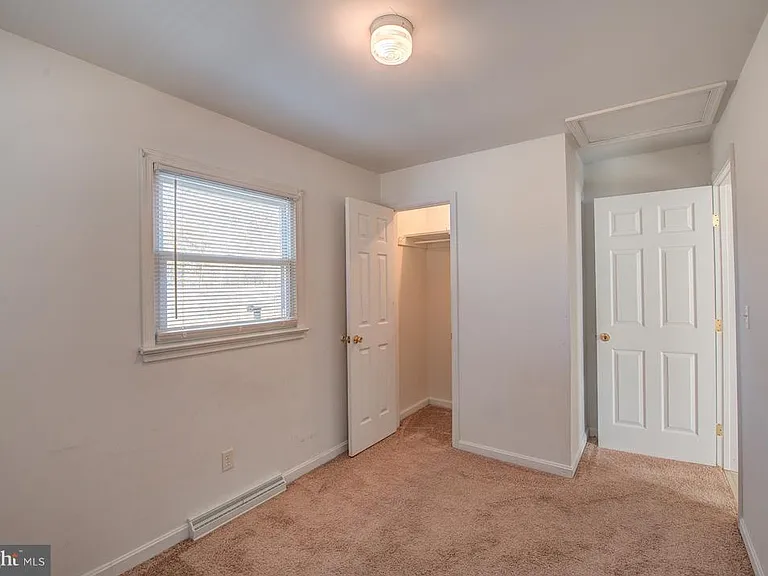 10605 Willetts Crossing Rd — Photo 13
