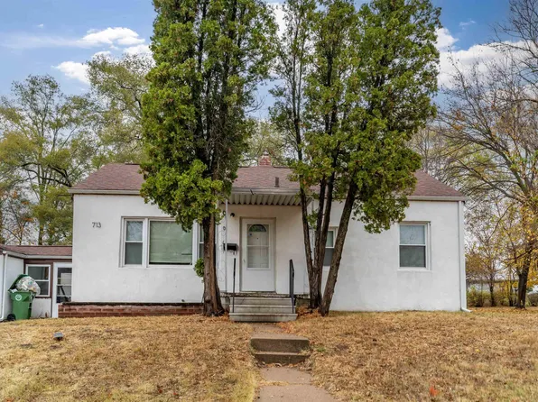 713 Cottage St, Waterloo, IA 50703