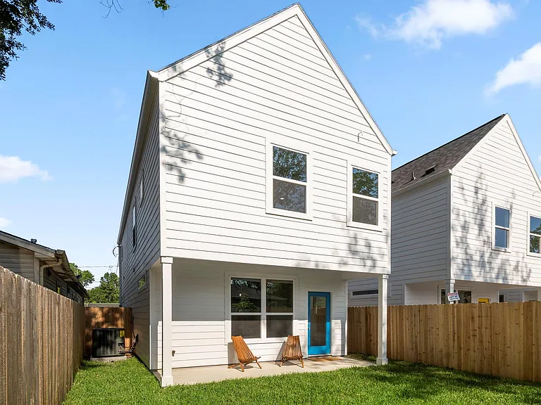 8016 Willow St #C — Photo 21