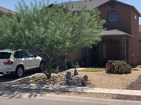 2nd image of 3876 Loma Brisa Dr