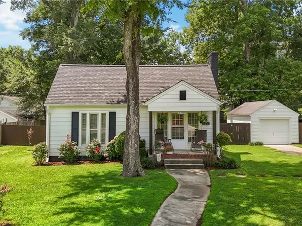 1510 W Davis St, Burlington, NC 27215