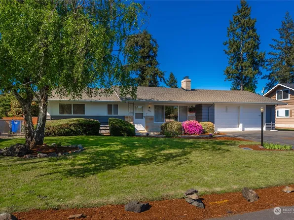 8611 92nd Street SW, Lakewood, WA 98498
