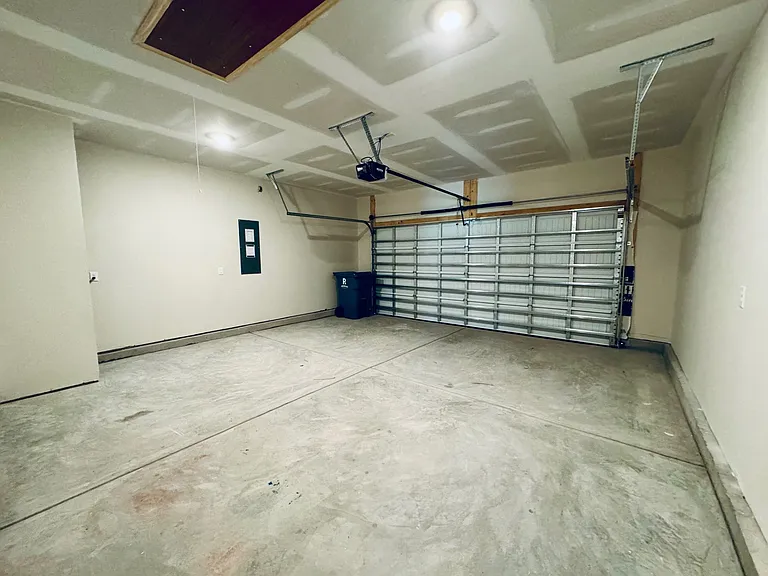 Garage_03182024