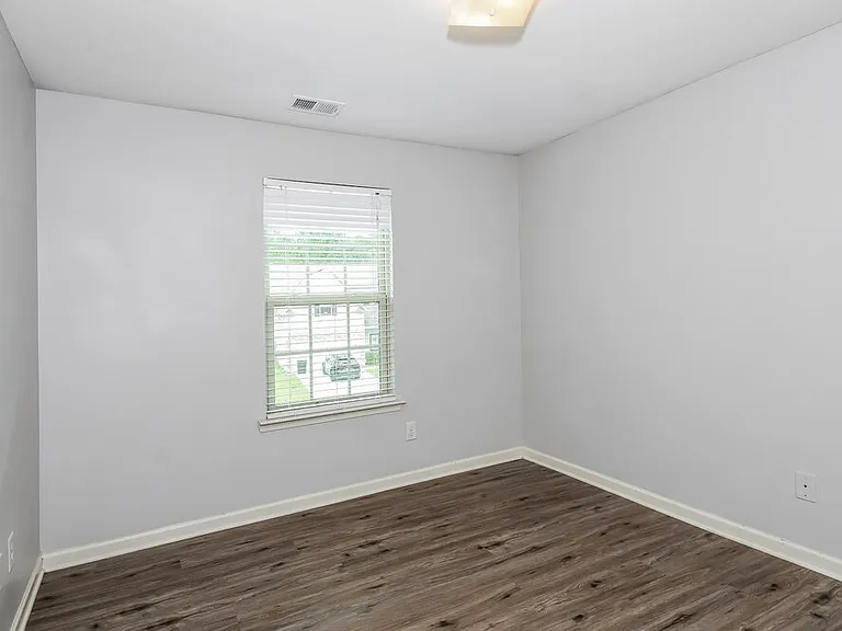 191 Camellia Way — Photo 14