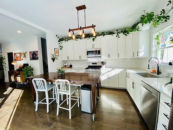 4th image of 1363 Fair Ave